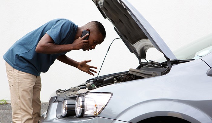 Carro parou? E agora? Saiba quais podem ser as causas da pane e o que fazer